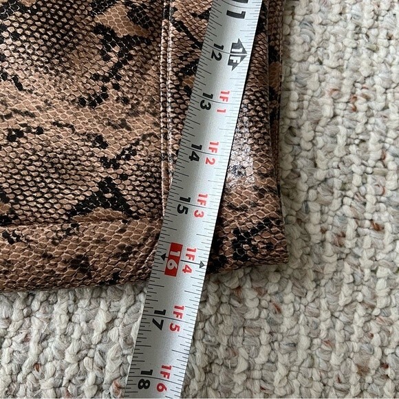 Blank NYC Snake print Mini Skirt - Picture 9 of 11